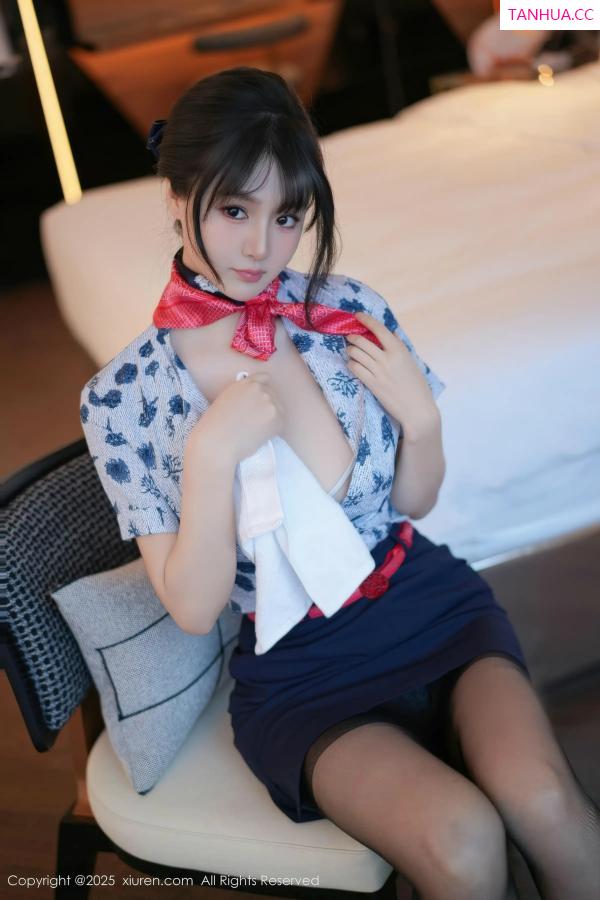  [XiuRen]高清写真图 2025.12.16 No.11115 沈南汐RuRu 空姐制服第13张图片